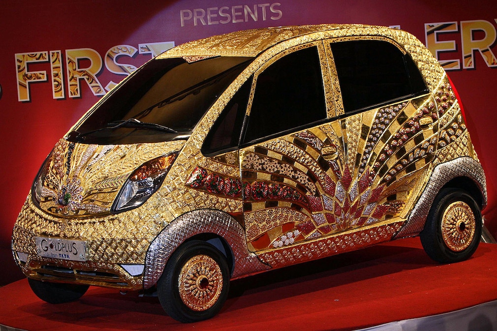 Tata Nano Gold Plus