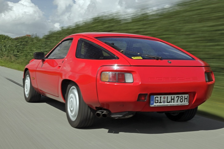 Porsche 928 S
