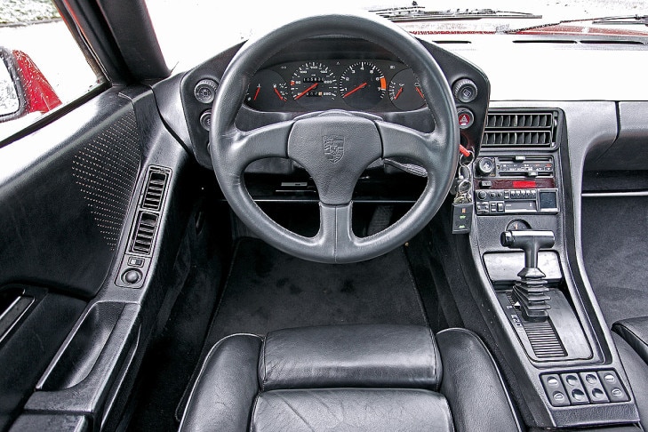 Porsche 928 S
