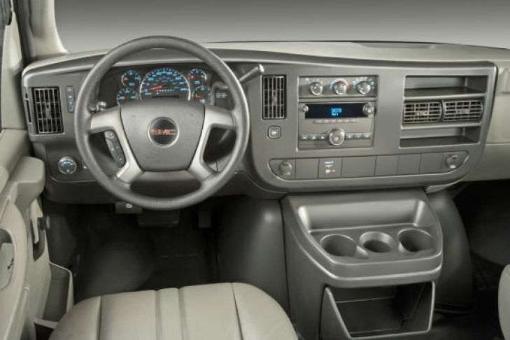 GMC Savana