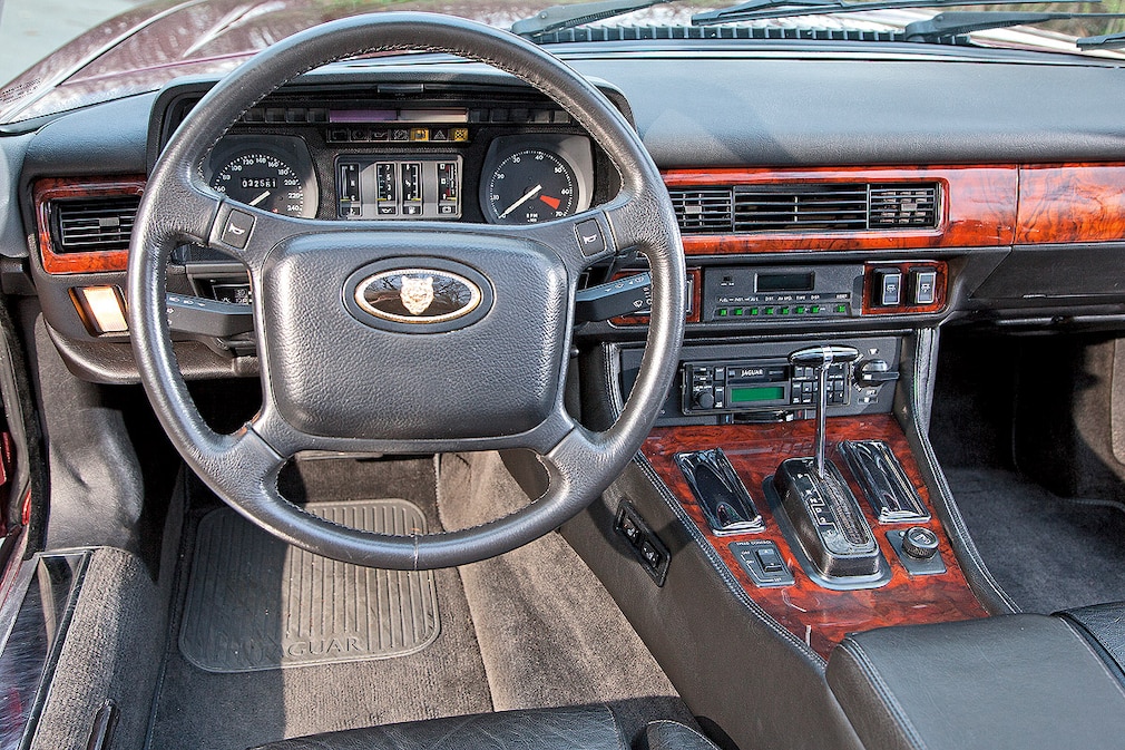 Jaguar XJS V12 Convertible