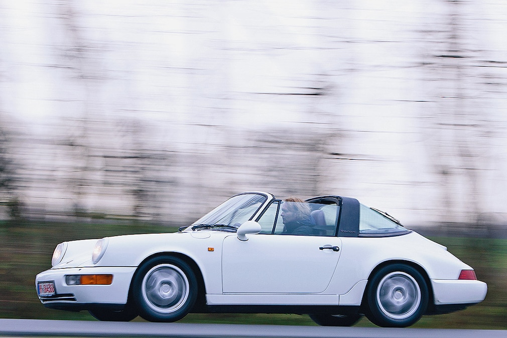 Porsche 911 Carrera 2 Targa (964)