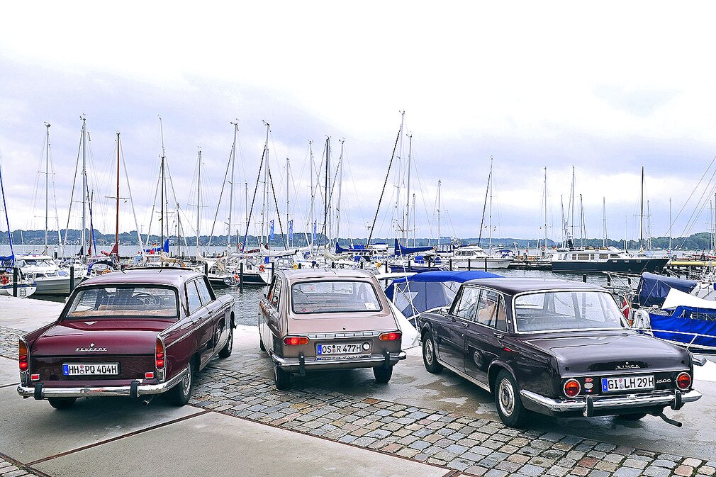 Peugeot 404 Renault 16 Simca 1500