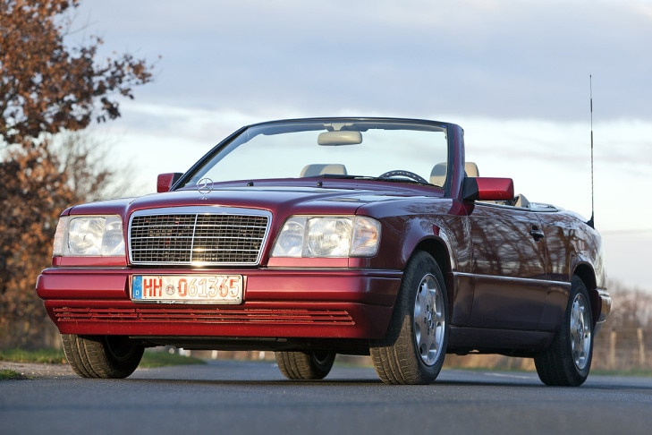 Mercedes-Benz A 124 E 200