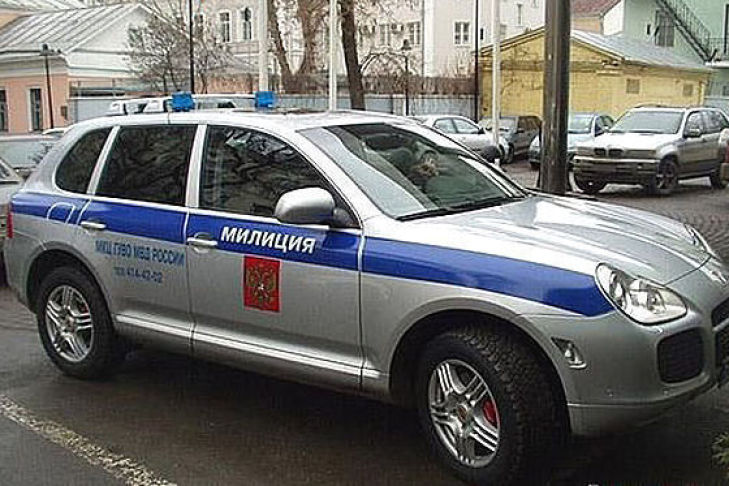 Bilder: Kuriose Polizeiautos aus aller Welt Bilder: Kuriose Polizeiautos aus aller Welt