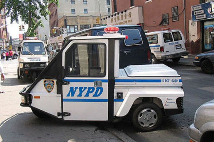 Bilder: Kuriose Polizeiautos aus aller Welt