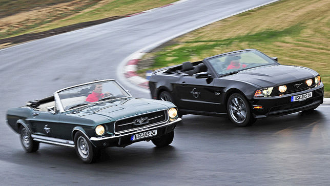 Video: Vergleich Ford Mustang jung gegen alt