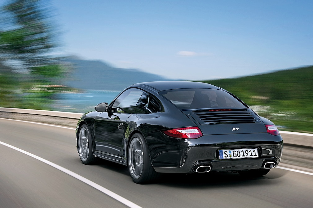 Porsche 911 Black Edition