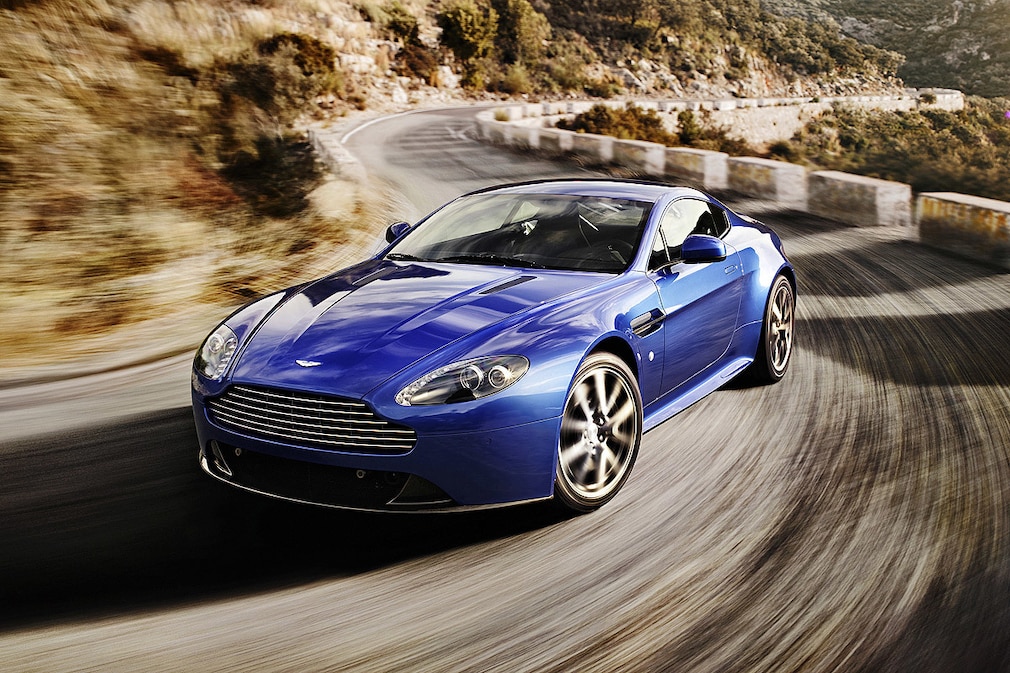 Aston Martin V8 Vantage S