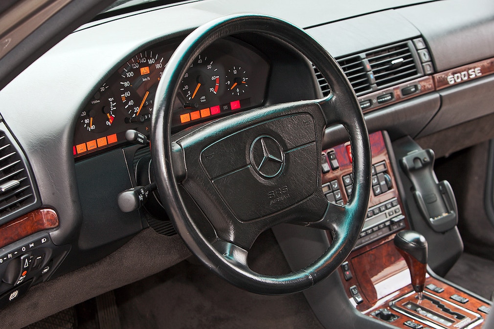 Mercedes S-Klasse 600 SE V12