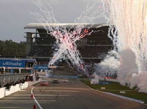 Feuerwerk im Motodrom: 2011 könnte das DTM-Finale wieder in Hockenheim sein