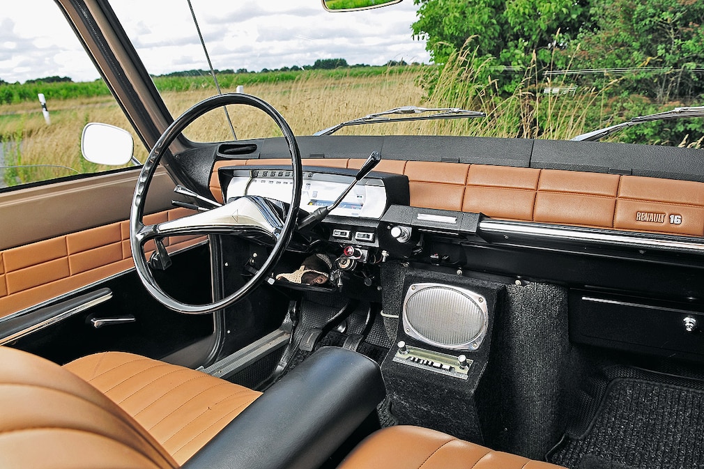 Renault 16