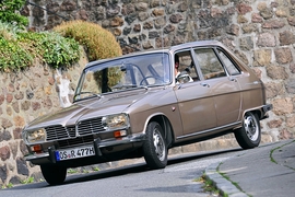 Renault 16