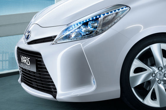 Toyota Yaris HSD Hybrid Studie