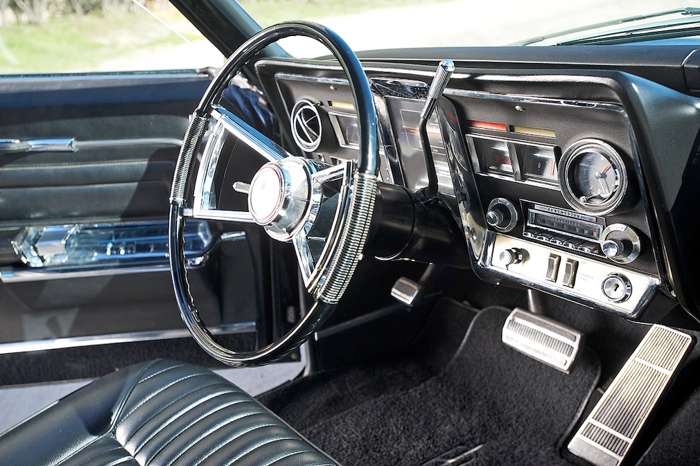 Oldsmobile Toronado