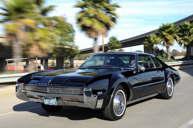 Oldsmobile Toronado