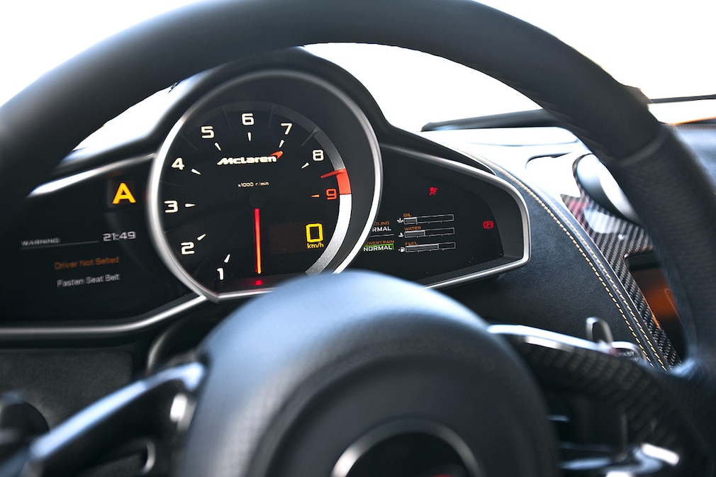 McLaren MP4-12C