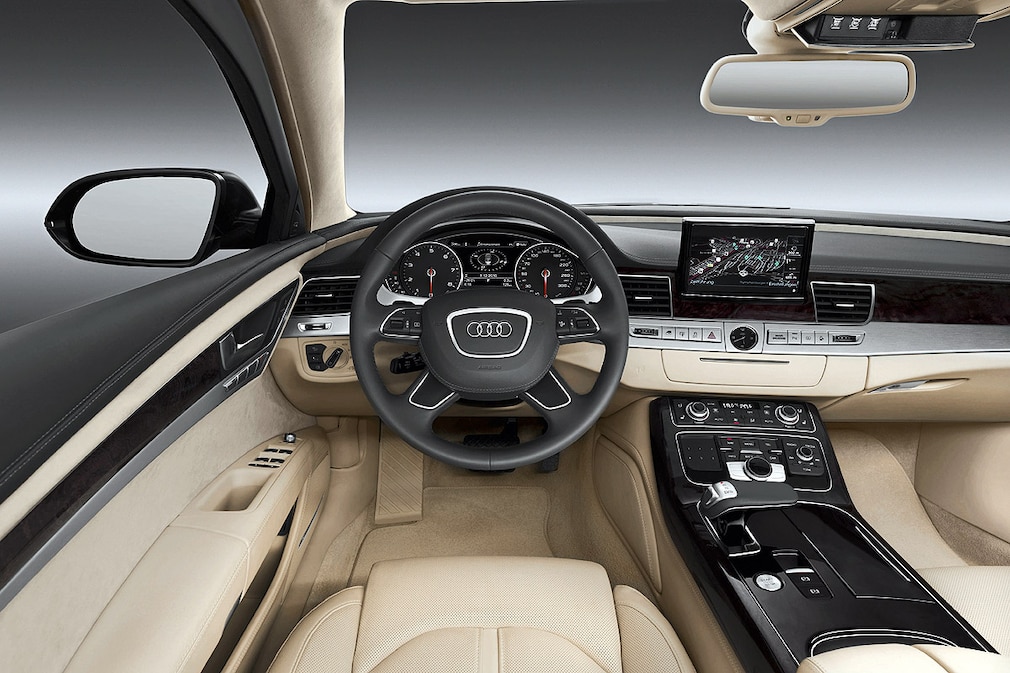 Audi A8 L Security