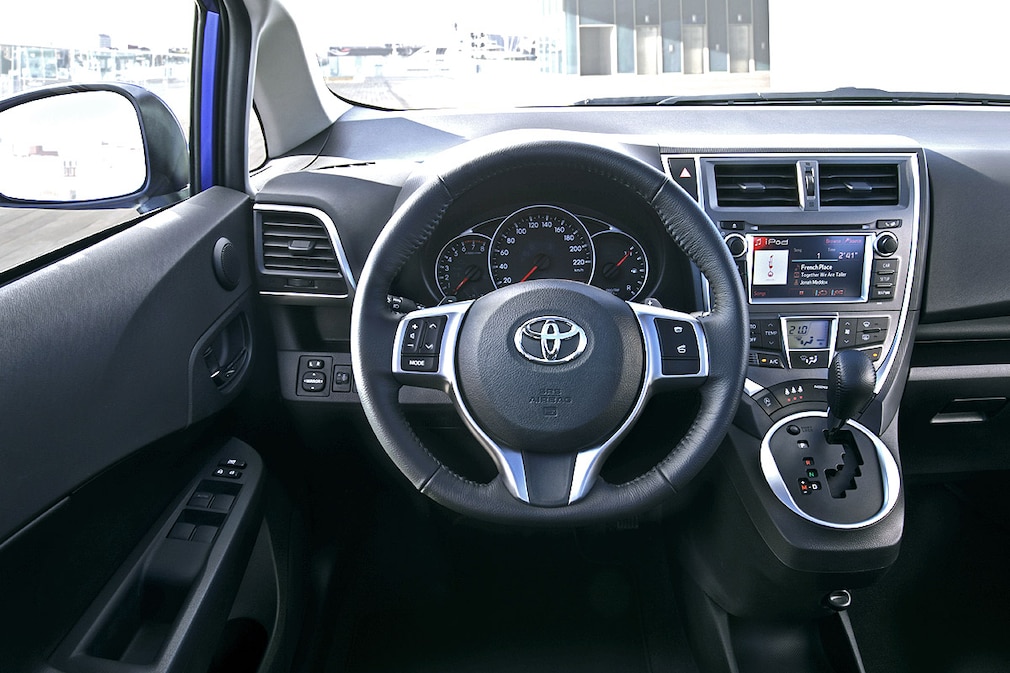 Toyota Verso S
