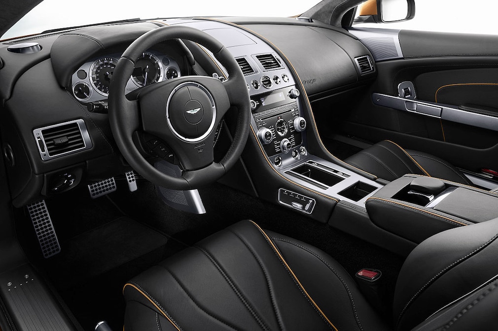 Aston Martin Virage Coupé 2012