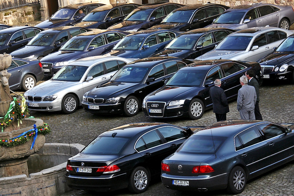 Dienstwagen thüringischer und hessischer Minister