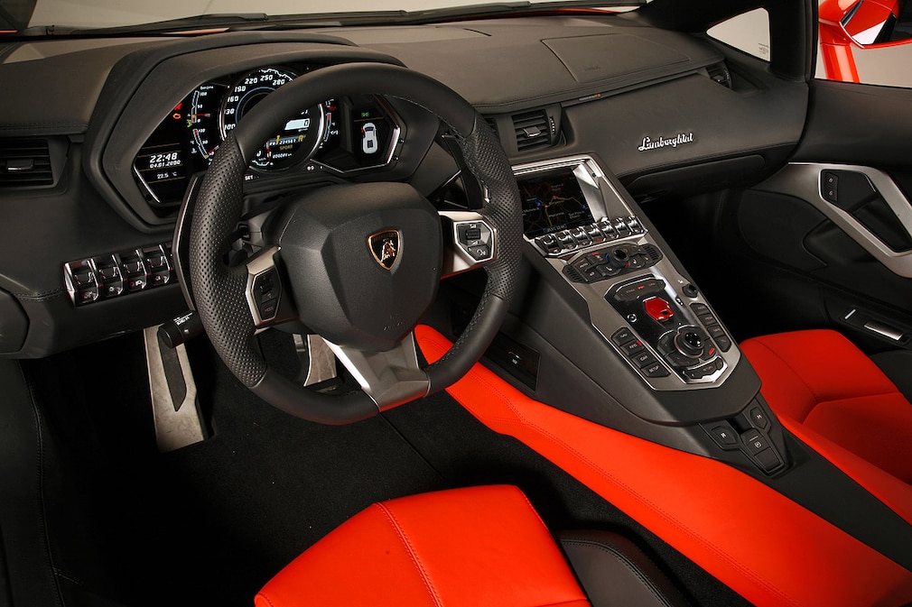 Lamborghini Aventador