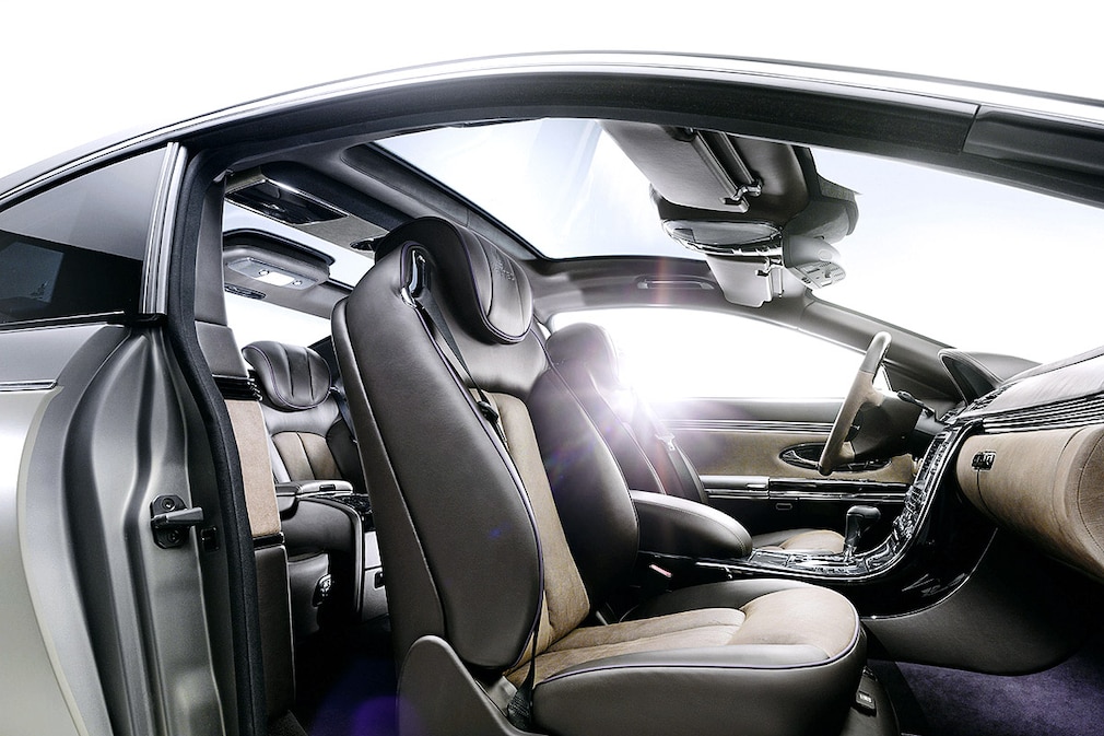 Getunter Maybach Cruiserio Coupé von Xenatec