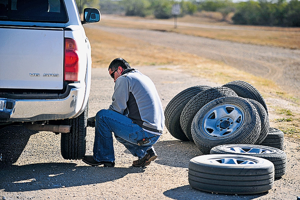 Sommerreifen 215 / 65 R 16 für Allradler