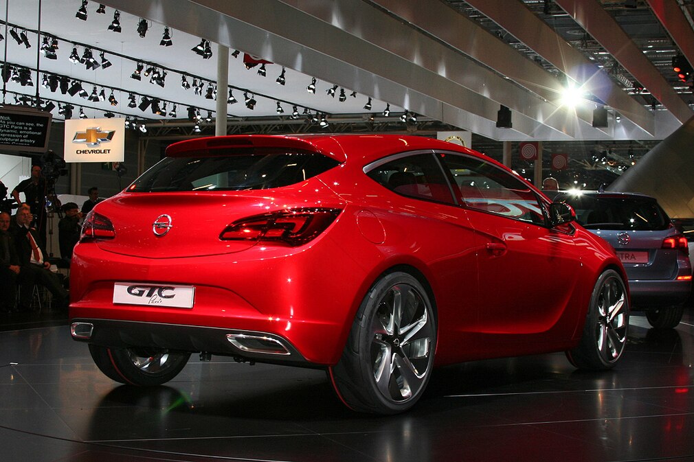 Opel Astra GTC Paris Concept-Car