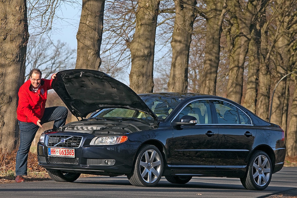 Volvo S80 V8