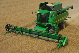Mähdrescher JohnDeere-S690i-Totale