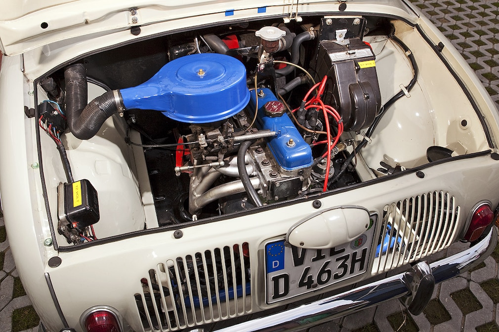 Renault Dauphine R 1093