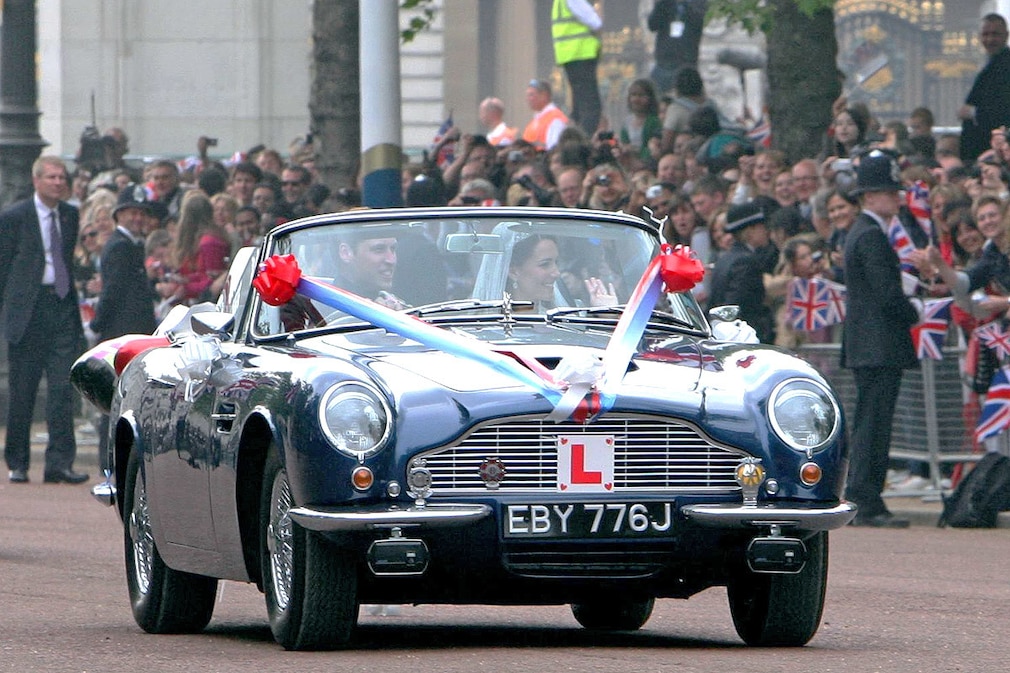 William und Kate im Aston Martin DB6