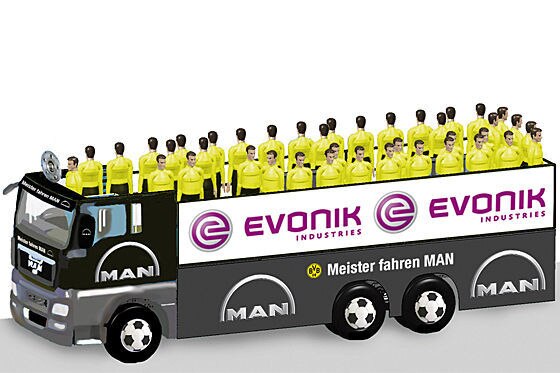 Dortmund: Meister-Mobil von MAN