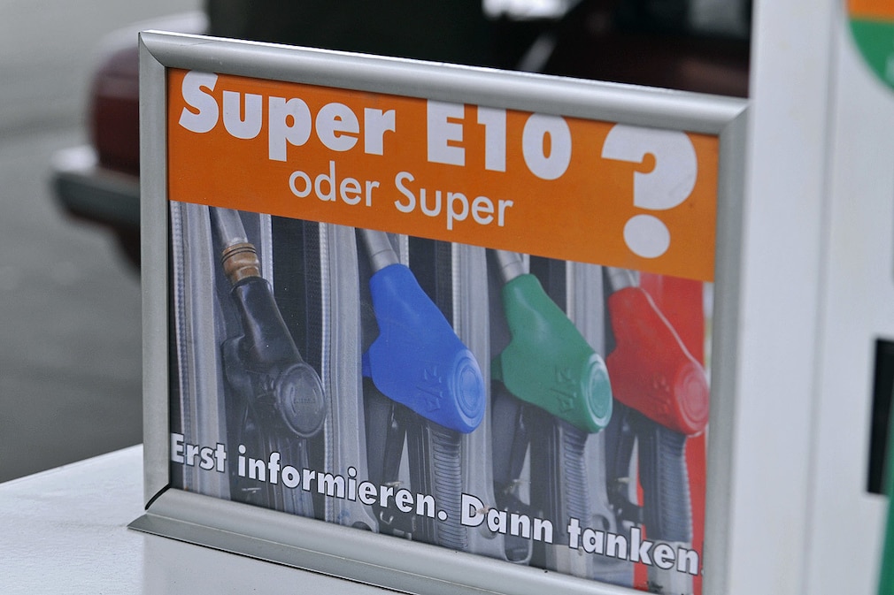 E 10 Was haben die da bloß verzapft ?