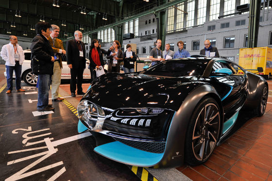 Der Citroën Volt bei der Begutachtung
