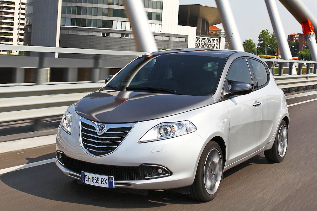 Lancia Ypsilon