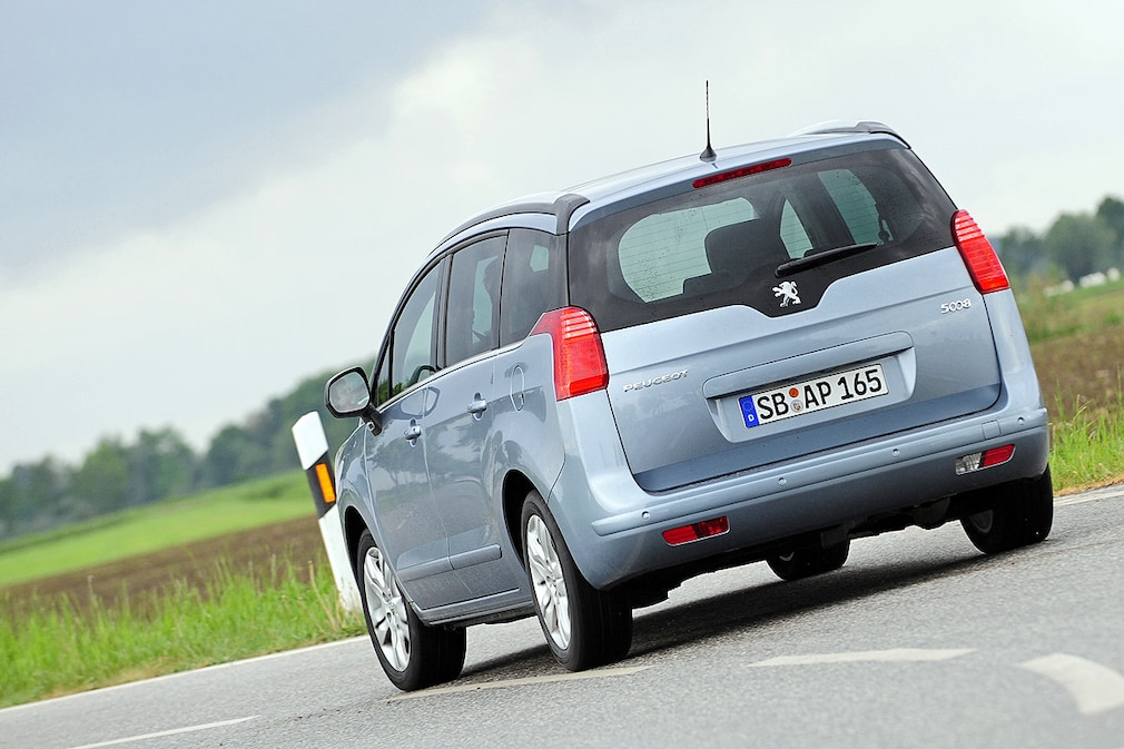 Peugeot 5008 HDi 165 Premium