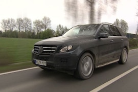 Offroad in leichter Tarnung