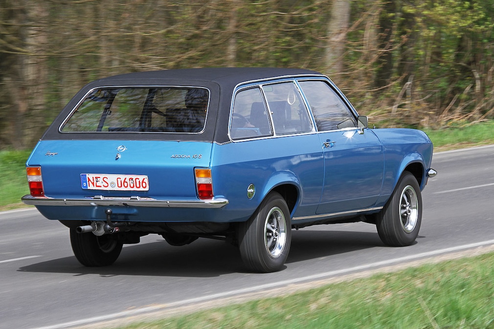 Opel Ascona A Voyage