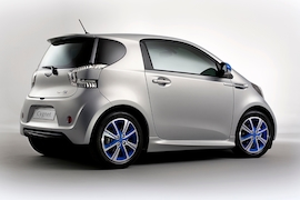 Aston Martin ‘Cygnet & colette’