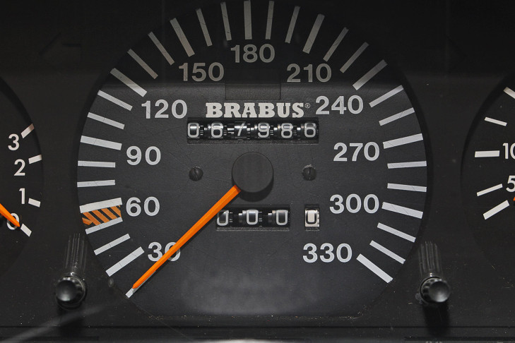 Zweimal Brabus E V12