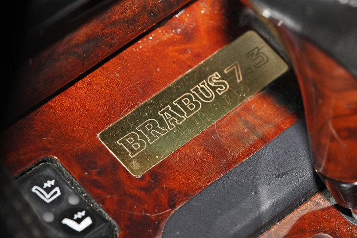Zweimal Brabus E V12