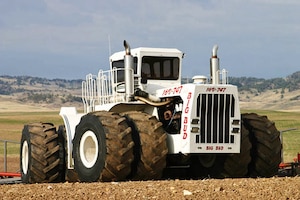 Big Bud 16V-747