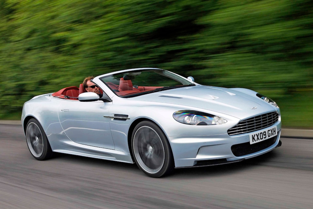 Aston Martin DBS Volante