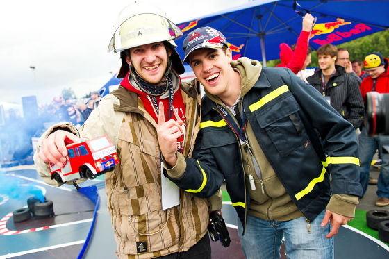 Die Sieger des Red Bull Racing Can 2011