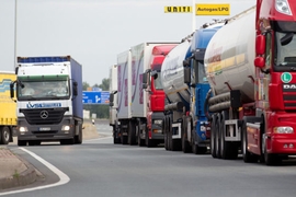 Parkplatznot bei Lkw