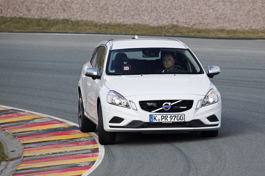 Volvo V60 T5 R-Design