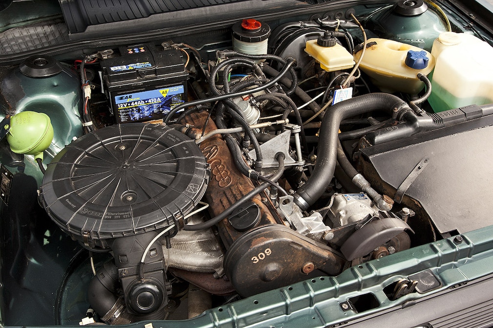 VW Santana