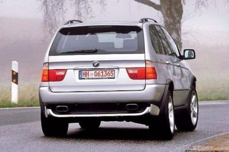 BMW-Imitat aus China.
